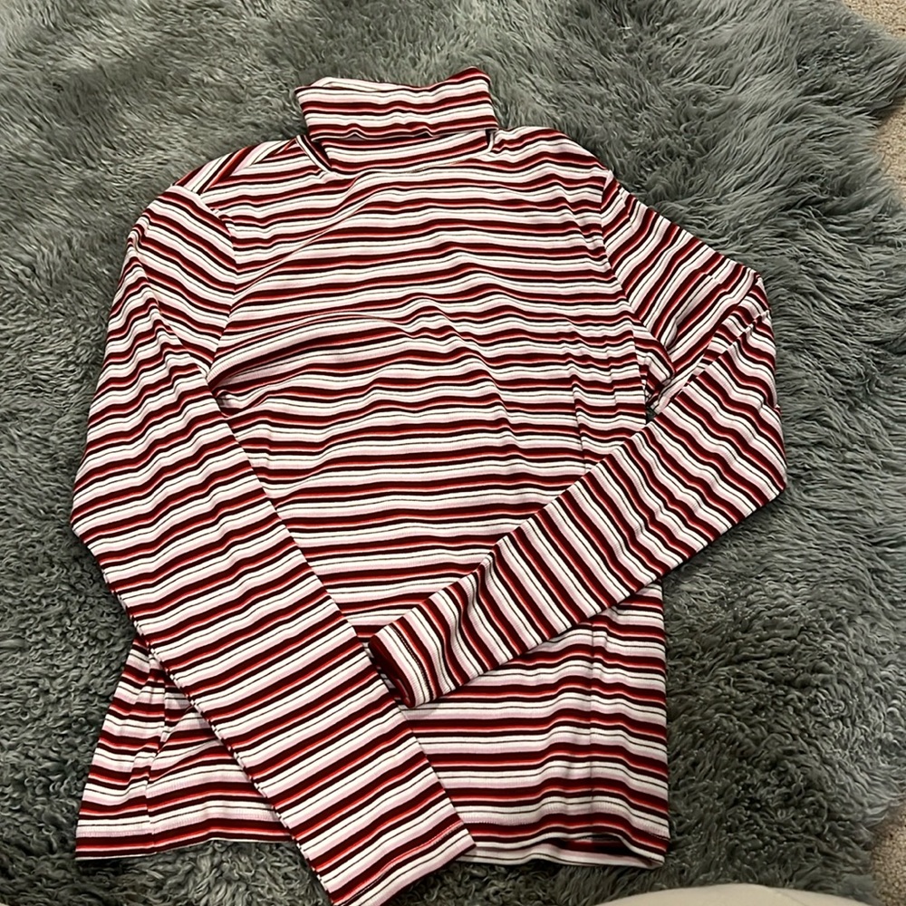 Levi’s turtle neck